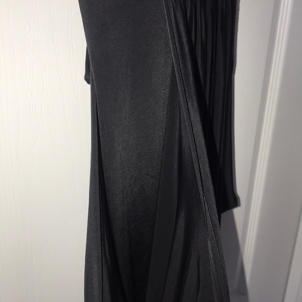 Dress - Picture 4 of 5